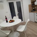 Malalu Appartamento Neum